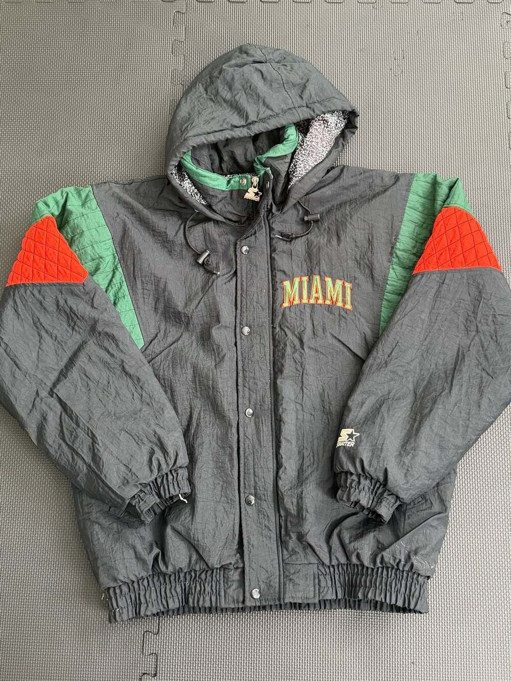 Starter Miami Hurricanes Jacket Size L Vintage 90s Puffer
